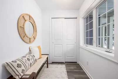 2032 James Avenue N, Minneapolis, MN 55411 - Photo 12