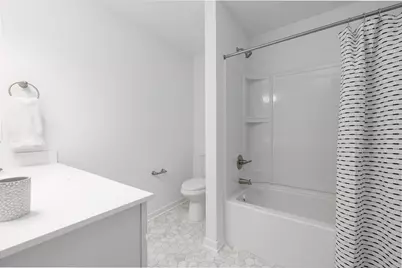 2032 James Avenue N, Minneapolis, MN 55411 - Photo 18