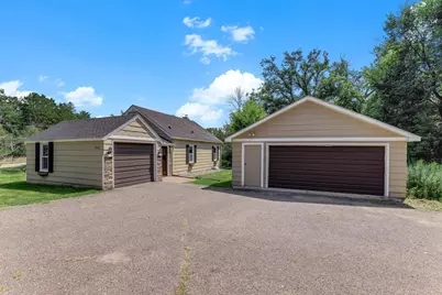 1922 Oakland Road, Minnetonka, MN 55305 - Photo 4