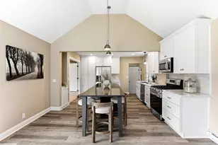 1922 Oakland Rd, Minnetonka, MN 55305 - Photo 1