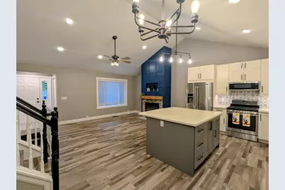 3117 Douglas Drive N, Crystal, MN 55422 - Photo 8