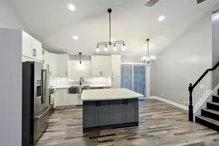 3117 Douglas Dr N, Crystal, MN 55422 - Photo 10