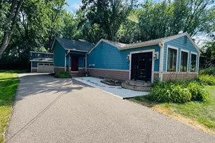 2064 Stillwater St, White Bear Lake, MN 55110 - Photo 2