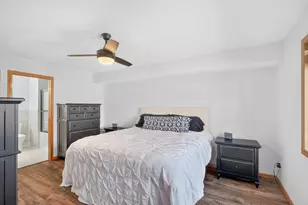 911 Cobblestone Ln, Belle Plaine, MN 56011 - Photo 26
