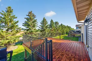 911 Cobblestone Ln, Belle Plaine, MN 56011 - Photo 44