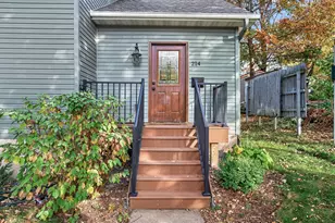 214 N 8th St, River Falls, WI 54022 - Photo 4