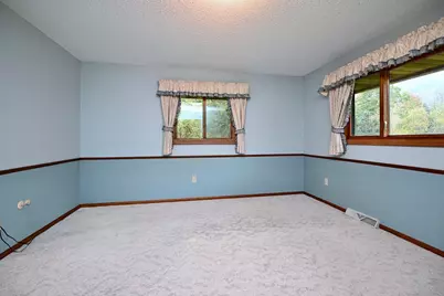 2197 Clinton Drive, Winona, MN 55987 - Photo 10