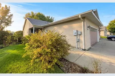 534 Delaware Street SW, Lonsdale, MN 55046 - Photo 2