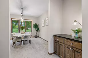 12708 Diamond Dr, Burnsville, MN 55337 - Photo 20