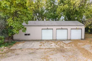 38759 760th Ave, Bird Island, MN 55310 - Photo 52