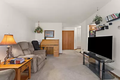 14835 Endicott Way #117, Apple Valley, MN 55124 - Photo 4