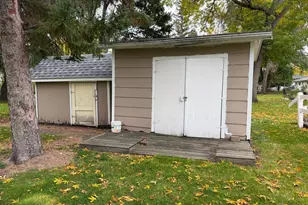 904 20th St N, Moorhead, MN 56560 - Photo 54