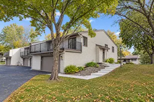 1382 Arden View Dr, Arden Hills, MN 55112 - Photo 2