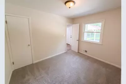 2517 Nokomis Avenue, Saint Paul, MN 55119 - Photo 12