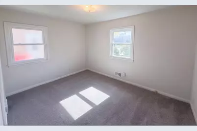2517 Nokomis Avenue, Saint Paul, MN 55119 - Photo 10