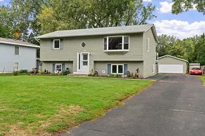 680 Hiawatha Avenue, Vadnais Heights, MN 55127 - Photo 2