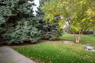 2208 Marwood Dr, Mankato, MN 56001 - Photo 24