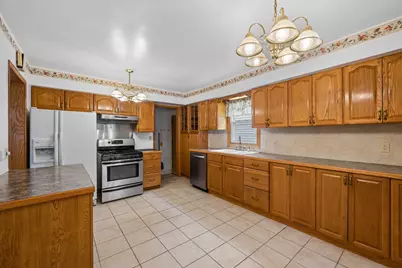5234 Girard Avenue N, Minneapolis, MN 55430 - Photo 2
