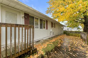 402 4th St NE, Hayfield, MN 55940 - Photo 30