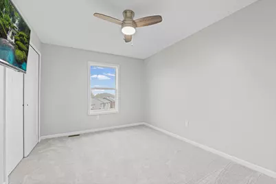 18072 Hyde Park Avenue, Lakeville, MN 55044 - Photo 32