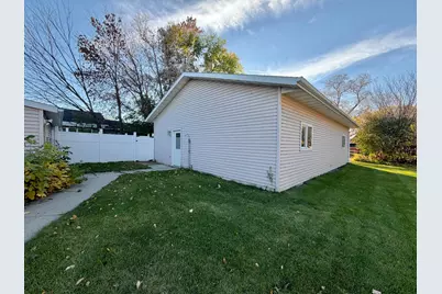 525 State Avenue N, Thief River Falls, MN 56701 - Photo 48