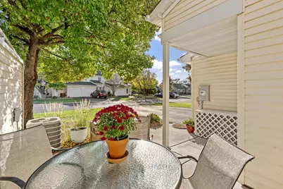 552 Aqua Circle, Lino Lakes, MN 55014 - Photo 6