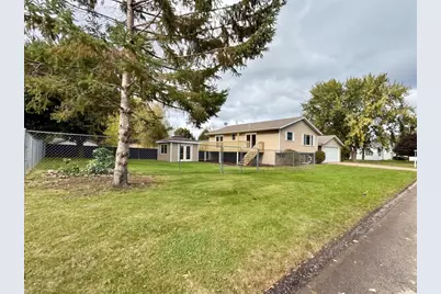 906 Pierce Avenue, Wabasha, MN 55981 - Photo 1