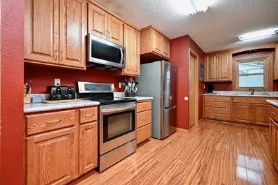 89 W 13th Street, Buffalo City, WI 54622 - Photo 6