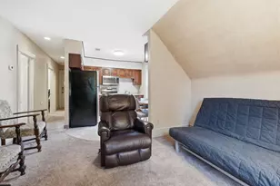 2916 S 9th St, Minneapolis, MN 55406 - Photo 28