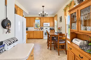 709 Lindbergh Dr S, Little Falls, MN 56345 - Photo 4
