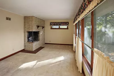 8015 Plymouth Avenue N, Golden Valley, MN 55427 - Photo 14