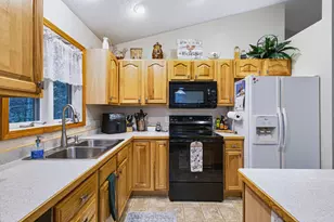 1225 County Rd E, New Richmond, WI 54017 - Photo 12