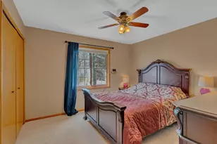 601 25th St SE, Willmar, MN 56201 - Photo 2