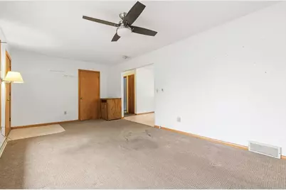 122 W George Street, Ivanhoe, MN 56142 - Photo 16