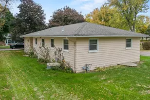 122 W George St, Ivanhoe, MN 56142 - Photo 4