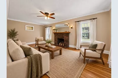 978 17th Avenue SE, Minneapolis, MN 55414 - Photo 2