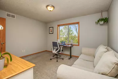636 35th Street W, Hastings, MN 55033 - Photo 18