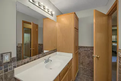 636 35th Street W, Hastings, MN 55033 - Photo 16