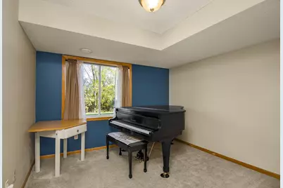 636 35th Street W, Hastings, MN 55033 - Photo 10
