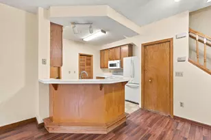 2255 Ranchview Ln N, Plymouth, MN 55447 - Photo 8