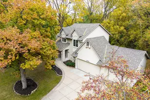 12846 Hialeah Path, Apple Valley, MN 55124 - Photo 4