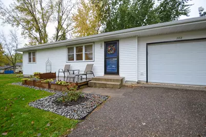 102 Highland Lane, Buffalo, MN 55313 - Photo 2