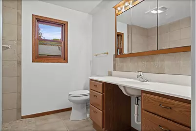 913 Jonathan Lane, La Crescent, MN 55947 - Photo 8
