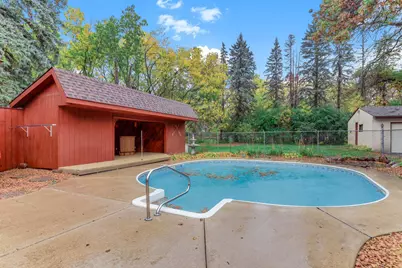 2520 4th Street, White Bear Township, MN 55110 - Photo 34