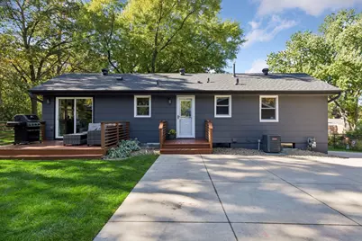 1420 Yosemite Avenue N, Golden Valley, MN 55422 - Photo 8