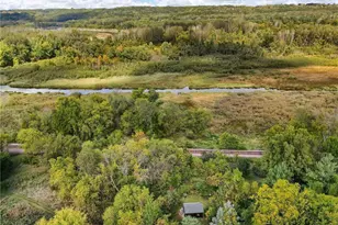 344 NE 1st St, Belle Plaine, MN 56011 - Photo 22