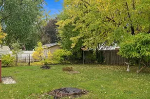 3049 Winnetka Ave N, Crystal, MN 55427 - Photo 40