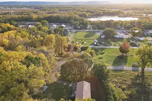 S225 Castleberg Dr, Nelson, WI 54756 - Photo 6
