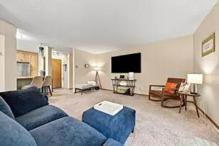 15805 26th Ave N, Plymouth, MN 55447 - Photo 14