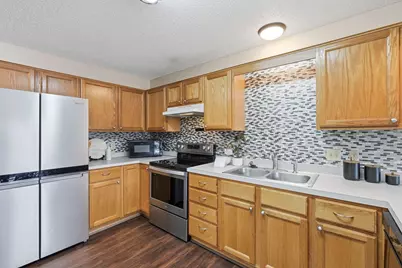 7019 49th Street N, Oakdale, MN 55128 - Photo 10